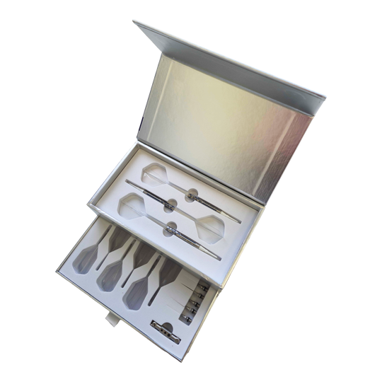 Das Foto zeigt Caliburn Starships Series Demeter Softdarts - 20g. Diese Darts bieten eine ausgewogene Gewichtsverteilung für präzise Würfe.