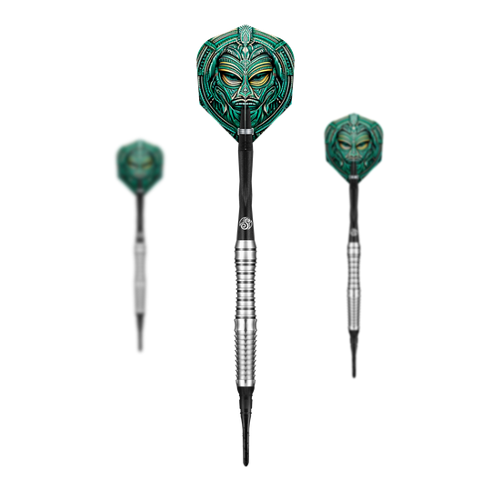 Das Bild zeigt drei Softdarts des Produkts "Shot Tribal Weapon Toki". Die Flights sind mit einem auffälligen, grün-türkisen Tribal-Motiv verziert.