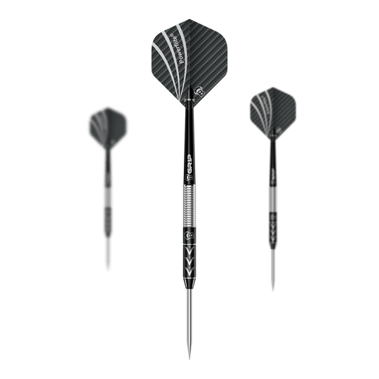 Bulls Challenger Arno Merk steel darts - 22g Das Bild zeigt drei Steeldarts des Modells "Bulls Challenger Arno Merk" mit einem Gewicht von 22g. Die Pfeile haben schwarze Flights mit silbernen Akzenten und einen silber-schwarzen Schaft.