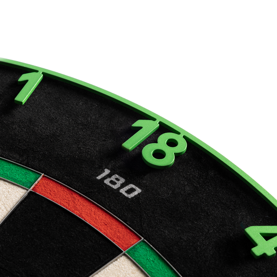 Precise 180 Endorphine Steel Dartboard with Numbered Ring - Emerald Green Das Precise 180 Endorphine Steeldartboard mit Nummernring wird hier präsentiert. Die Scheibe besitzt eine markante Optik.