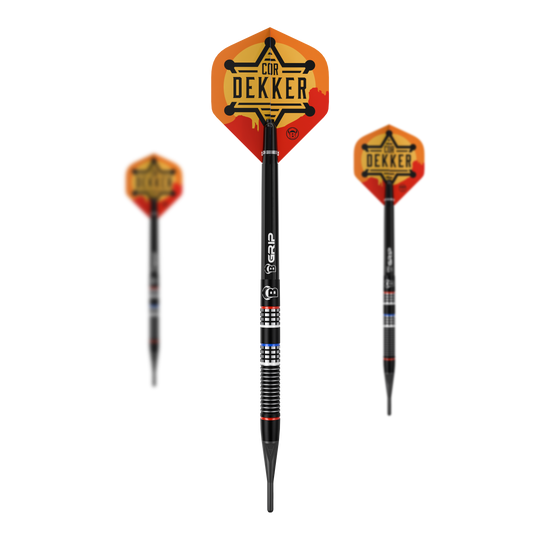 Auf diesem Bild sieht man die Bulls Cor Dekker The Sheriff Softdarts - 20g als komplettes Set. Die Darts liegen nebeneinander angeordnet.